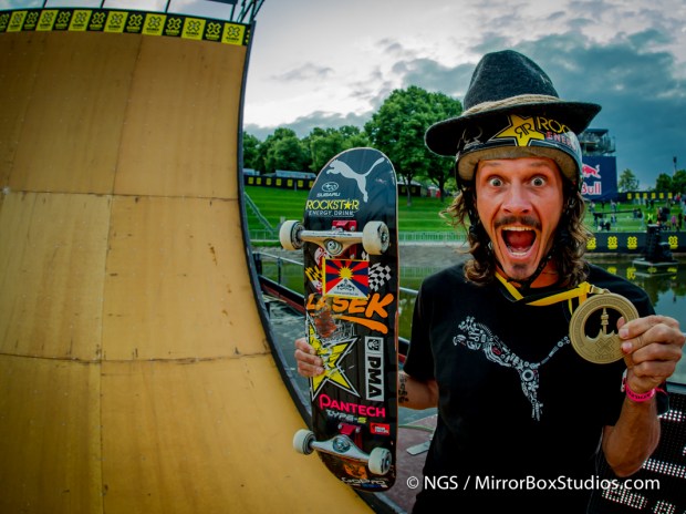 Bucky Lasek wins Gold and very kindly gave ESPN's Nick Guise-Smith a WORLD EXCLUSIVE PHOTO